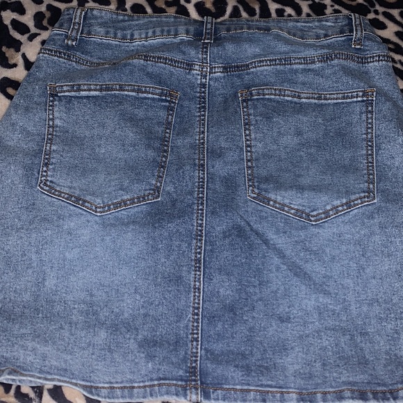 American Bazi tight jean skirt - Picture 3 of 3